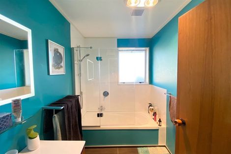 Photo of property in 2/303 Burwood Road, Burwood, Christchurch, 8083