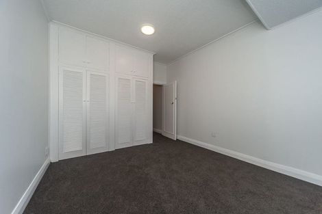 Photo of property in 33 Moa Point Road, Moa Point, Wellington, 6022