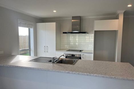 Photo of property in 90 Broadway Parade, Rolleston, 7615