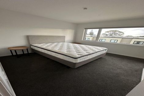 Photo of property in 30 Te Puketoka Lane, Mangere, Auckland, 2022