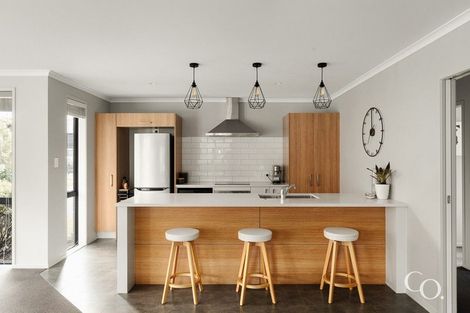 Photo of property in 14 Cowell Crescent, Pyes Pa, Tauranga, 3112