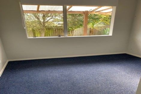 Photo of property in 5 Hookway Grove, Paraparaumu, 5032