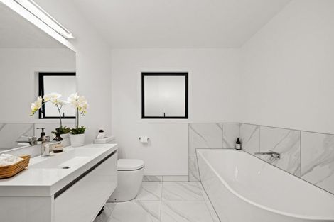 Photo of property in 19 Hospital Terrace, Hospital Hill, Napier, 4110