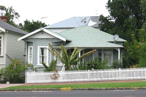 Photo of property in 110 Williamson Avenue, Grey Lynn, Auckland, 1021
