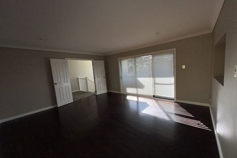 Photo of property in 2 Bellbird Rise, Murrays Bay, Auckland, 0630