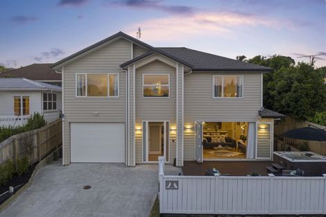 Photo of property in 2a Seine Road, Forrest Hill, Auckland, 0620