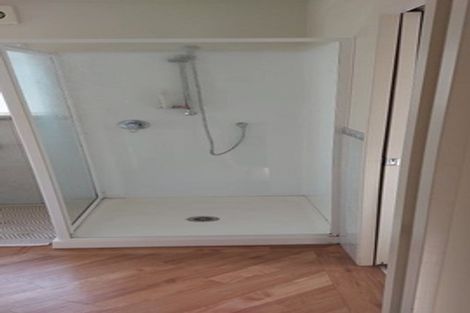 Photo of property in 3/48a Exmouth Road, Northcote, Auckland, 0627