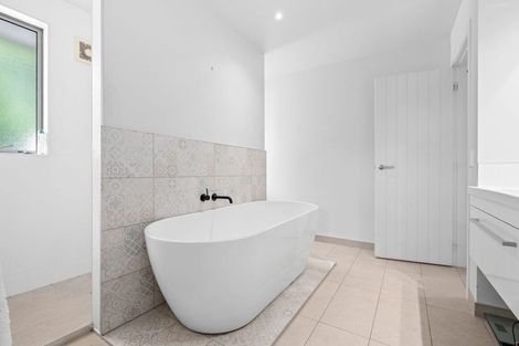 Photo of property in 21 Oldfield Court, Huntington, Hamilton, 3210