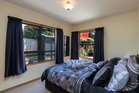 Photo of property in 40 Makora Road, Otaihanga, Paraparaumu, 5036