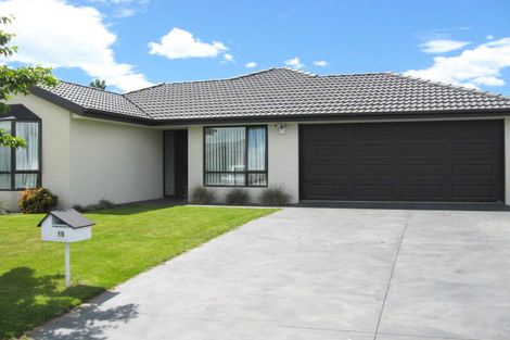 Photo of property in 15 Parkside Crescent, Northwood, Christchurch, 8051