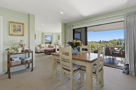 Photo of property in 14 Waipuna Grove, Welcome Bay, Tauranga, 3112