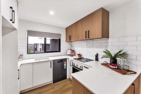 Photo of property in 128a Mcfaddens Road, St Albans, Christchurch, 8052