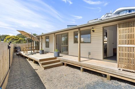 Photo of property in 9a Rakaunui Street, Raglan, 3297