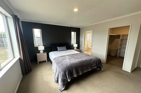 Photo of property in 17 Ash Avenue, Albert Town, Wanaka, 9305