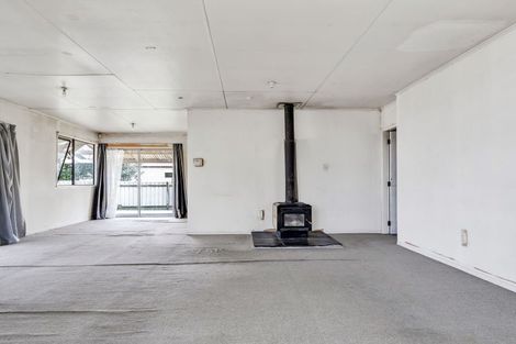 Photo of property in 5 Kouma Place, Fairy Springs, Rotorua, 3015