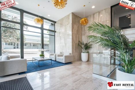 Photo of property in 18 Sumich Place, West Harbour, Auckland, 0618