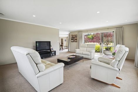 Photo of property in 79 Three Oaks Drive, Dairy Flat, Albany, 0794