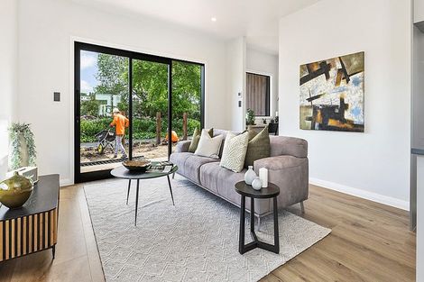 Photo of property in 3/64 Banbury Crescent, Fairfield, Hamilton, 3214