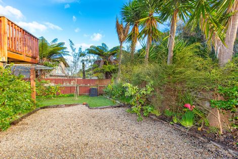 Photo of property in 8a Kaitoke Street, Raglan, 3225