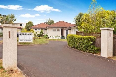 Photo of property in 2/11 Thurston Place, Bucklands Beach, Auckland, 2012