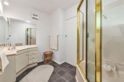 Photo of property in 9 Soleares Avenue, Mount Pleasant, Christchurch, 8081