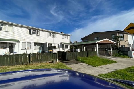 Photo of property in 85-87 Banks Street, Marfell, New Plymouth, 4310