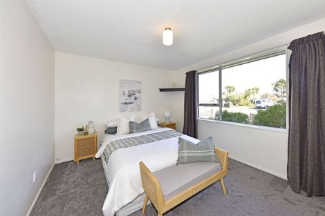 Photo of property in 72 Orrick Crescent, Avondale, Christchurch, 8061