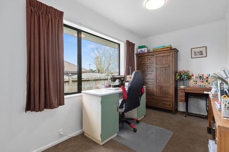 Photo of property in 27 Halcione Close, Flagstaff, Hamilton, 3210