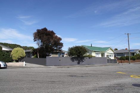 Photo of property in 32 Marlborough Street, Greymouth, 7805