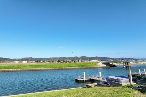 Photo of property in 14 Ngaroma Crescent, Whitianga, 3510