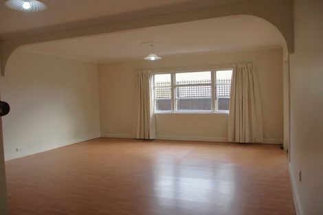 Photo of property in 2/15 Memorial Avenue, Ilam, Christchurch, 8053