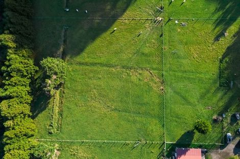 Photo of property in 299 Moores Valley Road, Wainuiomata, Lower Hutt, 5373