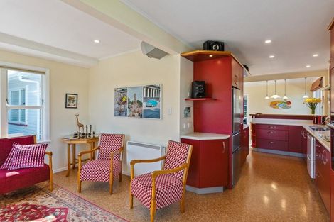 Photo of property in 18 Martin Road, Paraparaumu Beach, Paraparaumu, 5032