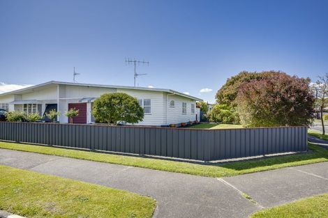 Photo of property in 37 Morgan Avenue, Marewa, Napier, 4110