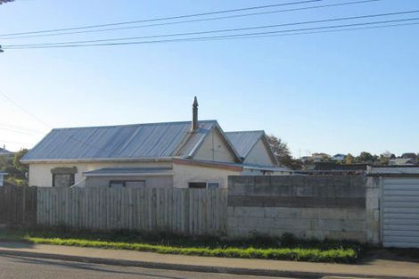 Photo of property in 24 Test Street, South Hill, Oamaru, 9400