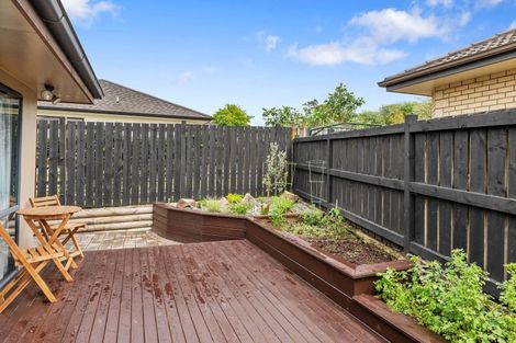 Photo of property in 1 Hoyte Place, Pukehangi, Rotorua, 3015