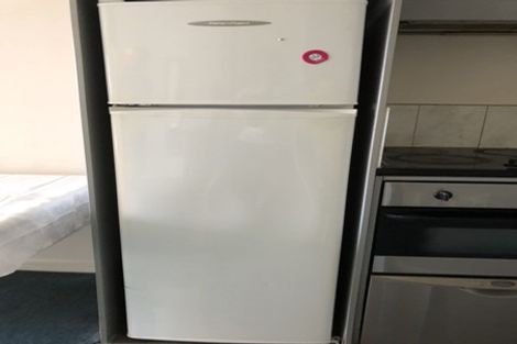 Photo of property in The Imperial Gardens Apartments, 718/135 Hobson Street, Auckland Central, Auckland, 1010