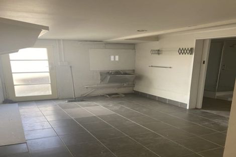 Photo of property in 30 Hillcrest Road, Hillcrest, Hamilton, 3216