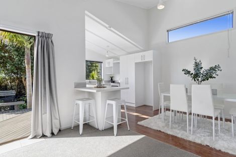 Photo of property in 2/456 Ngatai Road, Bellevue, Tauranga, 3110