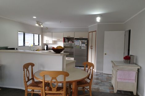 Photo of property in 8 Voyager Way, Whitby, Porirua, 5024