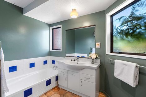 Photo of property in 32 Rearsby Drive, Halswell, Christchurch, 8025