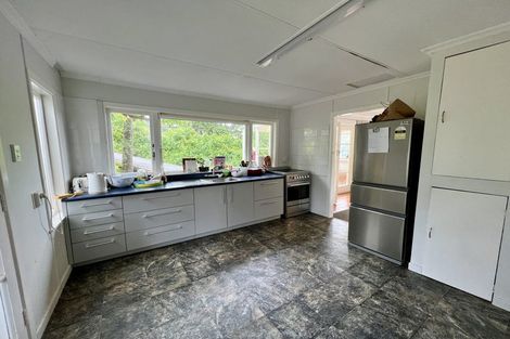 Photo of property in 109 Island Bay Road, Beach Haven, Auckland, 0626