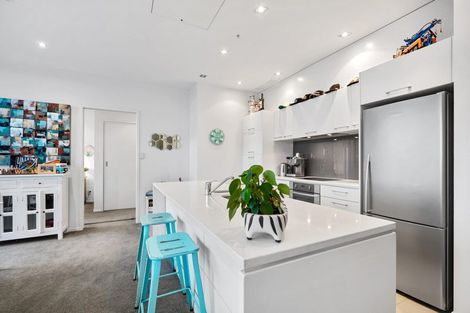 Photo of property in Sentinel Apartments, 805/3 Northcroft Street, Takapuna, Auckland, 0622