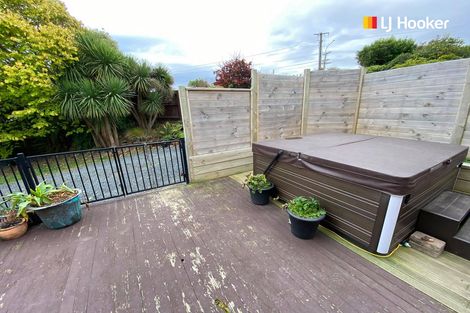 Photo of property in 154 Larnach Road, Waverley, Dunedin, 9013