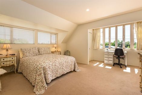 Photo of property in 8 Toorak Avenue, Avonhead, Christchurch, 8042