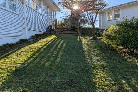 Photo of property in 24 Banks Street, Marfell, New Plymouth, 4310