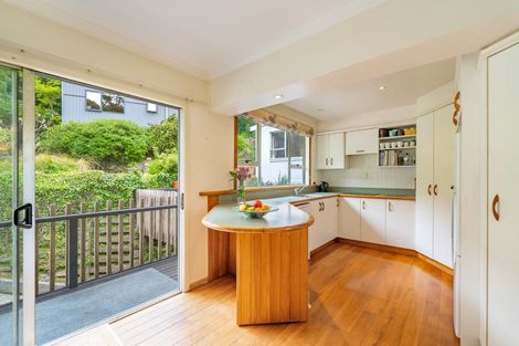 Photo of property in 129 Marine Drive, Sorrento Bay, Lower Hutt, 5013