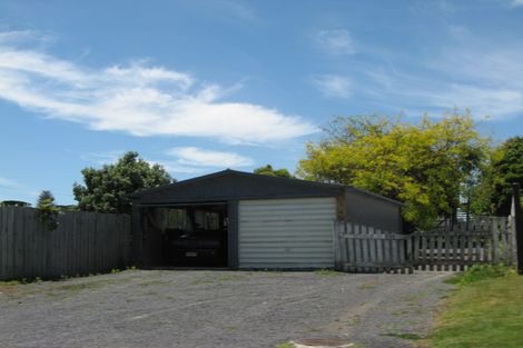 Photo of property in 6 Keven Road, Clarks Beach, Pukekohe, 2679