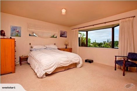 Photo of property in 31 Kenmure Avenue, Forrest Hill, Auckland, 0620