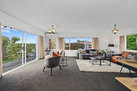 Photo of property in 2 Dalton Court, Pukekohe, 2120